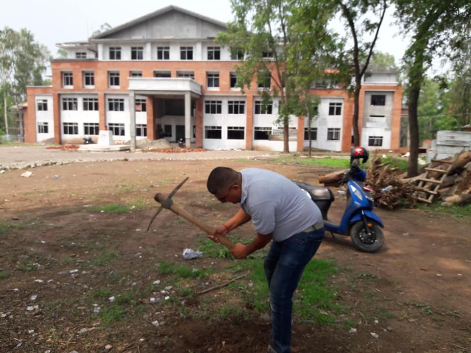 कामकाजी क्याम्पस चिफ !