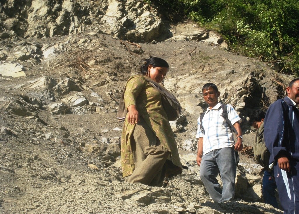 ‘आइमाई’ देखि सजग हुनु, ड्याम्मै हानिहाल्छन्