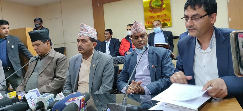 काठमाडौंमा भेटियो दोस्रो कोरोना संक्रमित व्यक्ति, सबैलाई सुरक्षित रहन स्वास्थ्यमन्त्रीको आग्रह