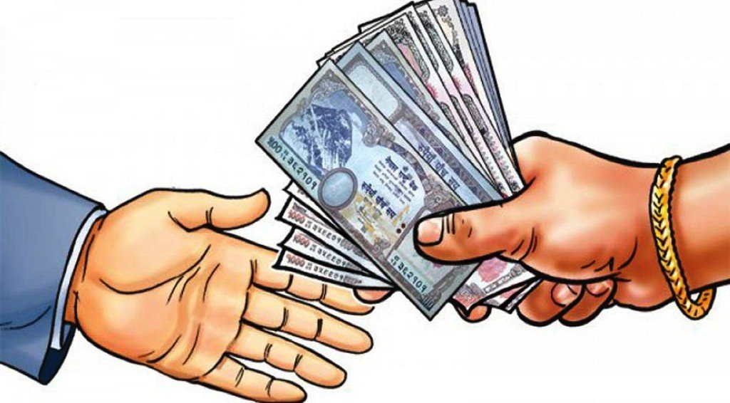 प्रहरी अधिकृत सेवाग्राहीबाट घुस लिने क्रममा अख्तियारको फन्दामा