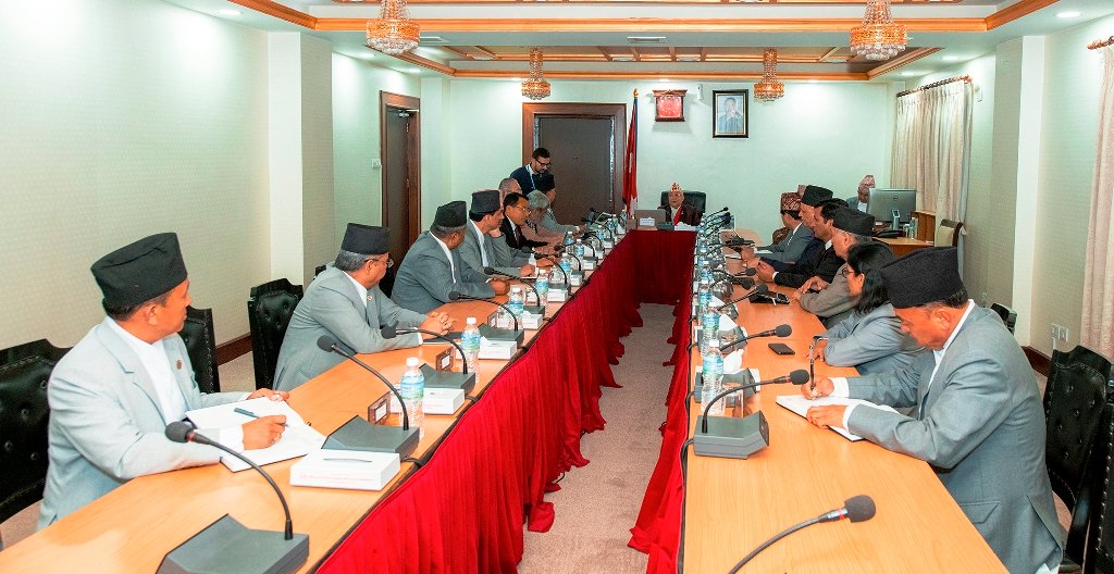 फागुनपछि काठमाडौंका सडकमा खाल्डा नदेखियुन्ः प्रधानमन्त्री 