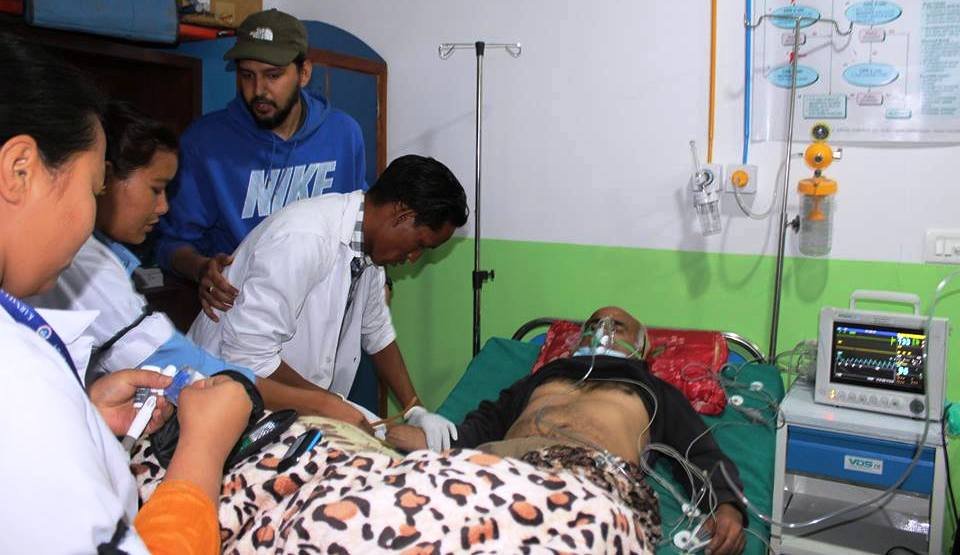 डाक्टर केसीको अनसन जारी, कर्णालीका स्वास्थ्यकर्मीले आन्दोलन फिर्ता लिए 