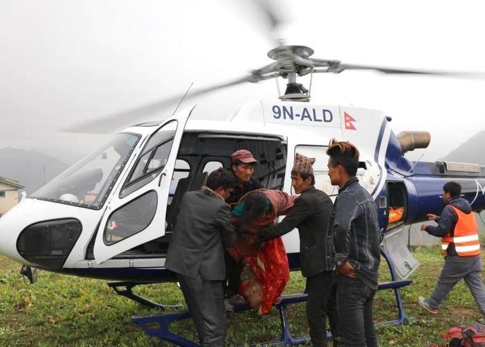 दुई महिनामा मात्रै सात जना गर्भवतीको हेलिकोप्टरबाट उद्धार 