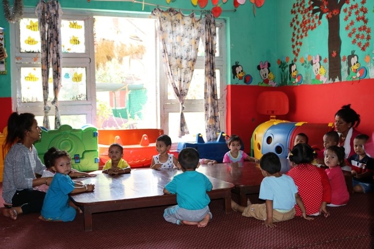 मध्यपश्चिमको पहिलो मण्टेश्वरीः शिशुको सिकाइ थलो 