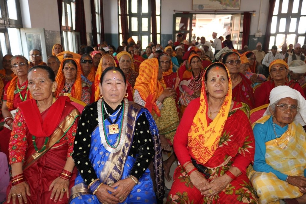 जेष्ठ नागरिकको आशा: परिवारले जस्तै राज्यले हामीलाई मायाँ गरोस् 