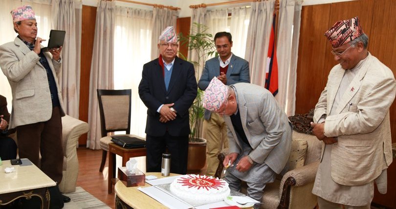 मन्त्री छान्ने जिम्मा अध्यक्ष ओलीलाई