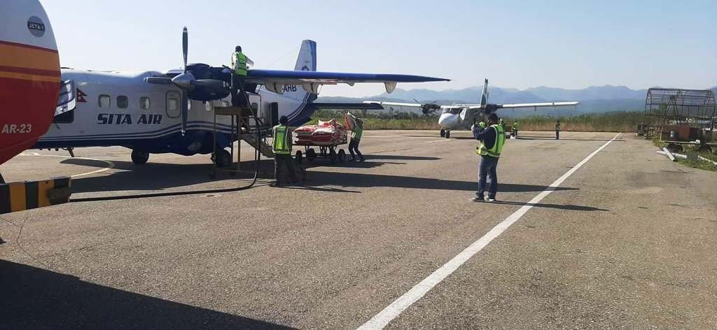 हवाईमार्गबाट हुम्लामा पुग्यो १ सय २२ कुईन्टल खाद्यन्न 