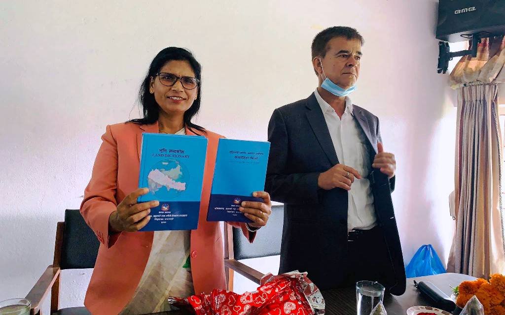 लिम्पियाधुरा सहितको नयाँ नक्साबारे पुस्तक प्रकाशन गर्ने तयारीमा छौं : मन्त्री अर्याल