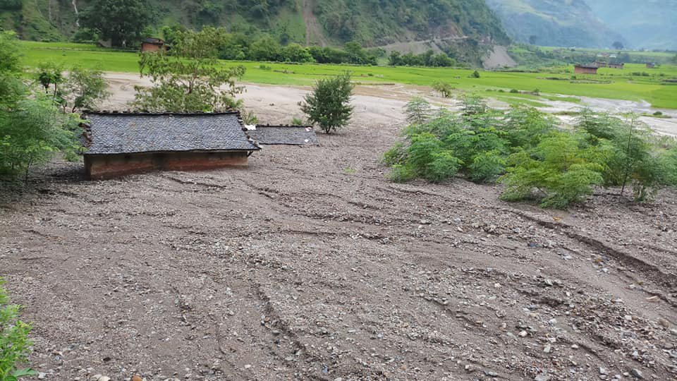 कालीकोटको बाढीपहिरोमा ६ जना बेपत्ता