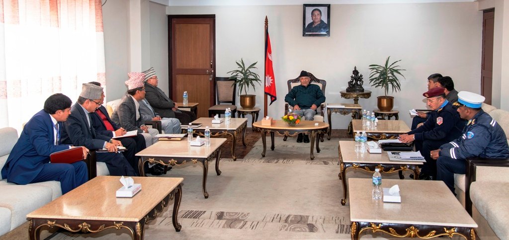 मन्त्रालय र विभाग पदाधिकारीलाई प्रधानमन्त्रीको निर्देशन– सडक दूर्घटना घटाउने उपाय खोज्नुस् 