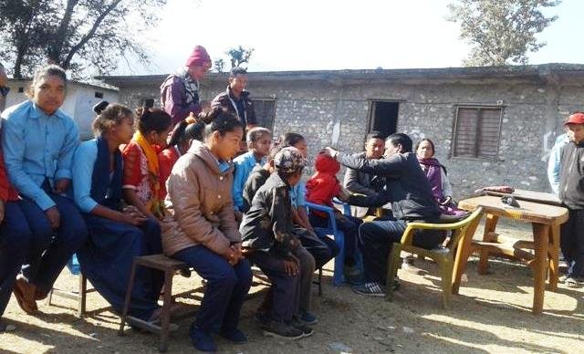 सिम्तामा अपाङ्गता भएका बालबालीकाका लागि स्वास्थ्य परिक्षण