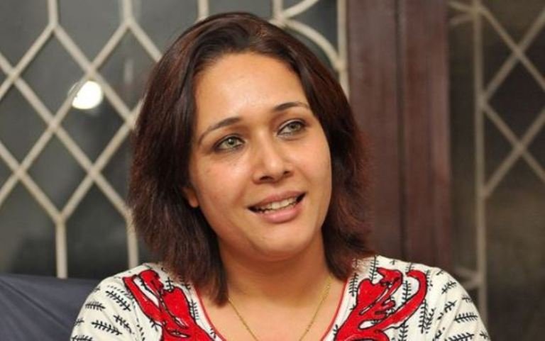 ‘लोग्नेले चिया पकाउन मिल्दैन’