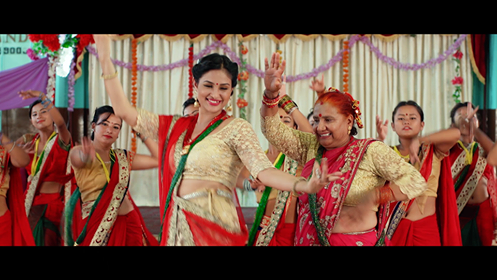 कुसुम दाहालको ‘६० हजारको साडी ?’