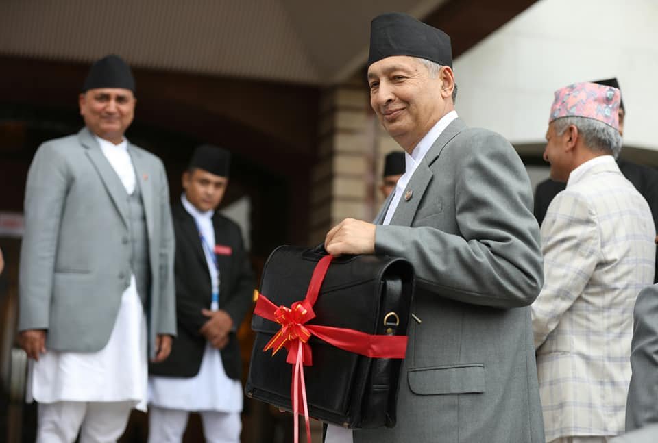ओली नेतृत्वको सरकारको बजेट १५ खर्ब ३२ अर्ब ९६ करोड ७१ लाख
