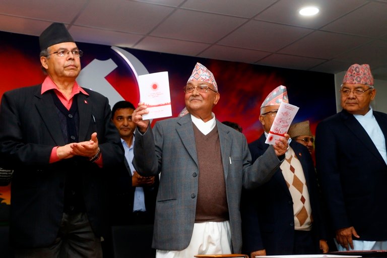 एमालेको चुनावी घोषणा पत्र जारीः केबल कारदेखि सुरुङ रेलमार्ग सम्म