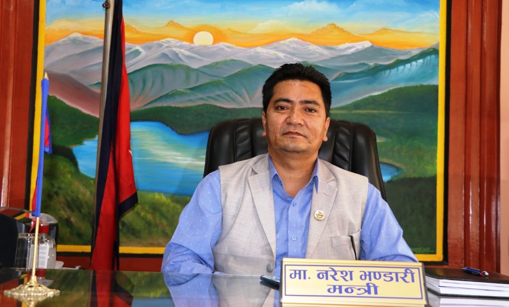 'सेना बिनाको सेनापति, सदस्य बिनाको कमाण्डर'को हालतमा काम गर्नु परेको छ : मन्त्री भण्डारी