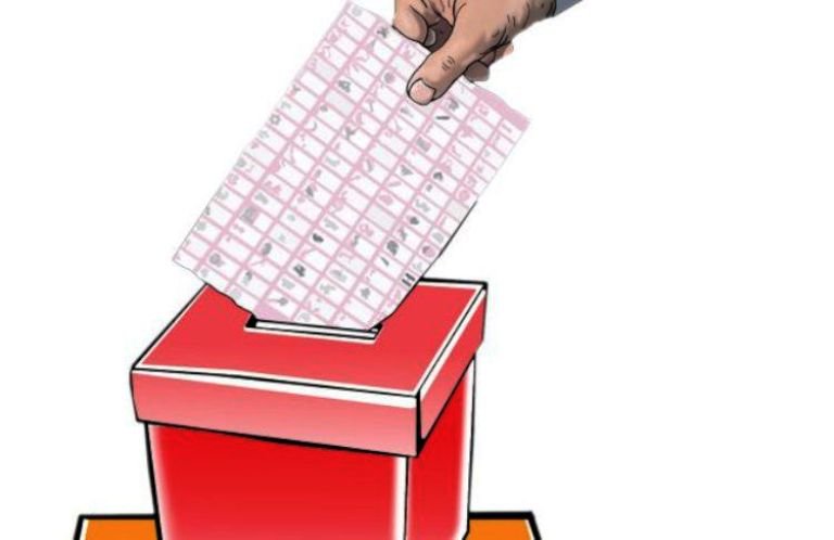 ३२ जिल्लामा मतदान शुरु, मतदाताहरु उत्साहका साथ मतदान गर्दै