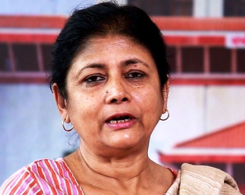 सरिता गिरीको सांसद पद गुम्दै, पार्टीबाट निष्कासित