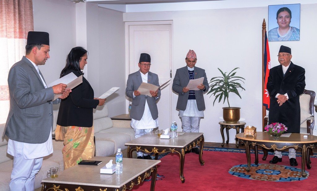 सूचनाको हकको प्रचलनमा अदालतबाट प्रतिपादित सिद्धान्त